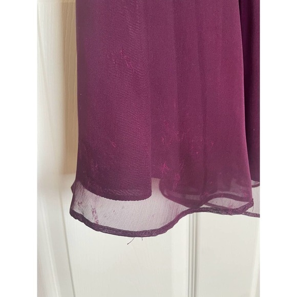 Adrianna Papell Burgundy Chiffon Maxi Gown with Beaded Belt Sash, Size 4 🗣 - Picture 5 of 9